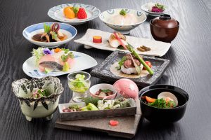 ANAクラウンプラザホテル松山雲海 3月の料理長おすすめ会席