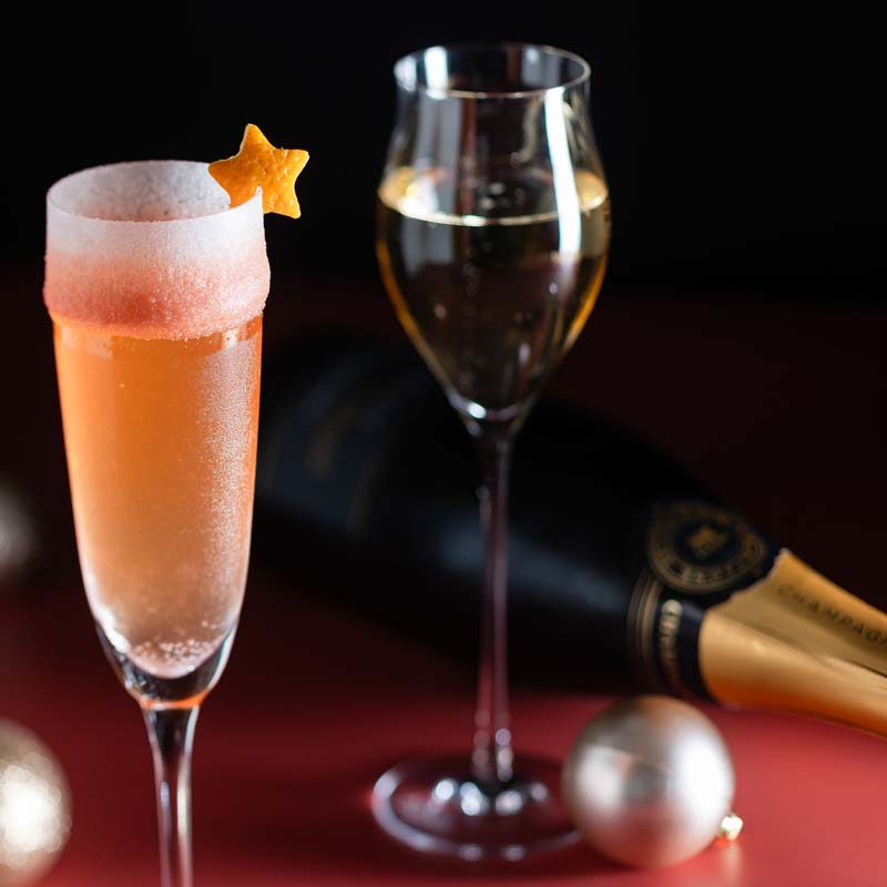barskylounge-champagne-cocktail