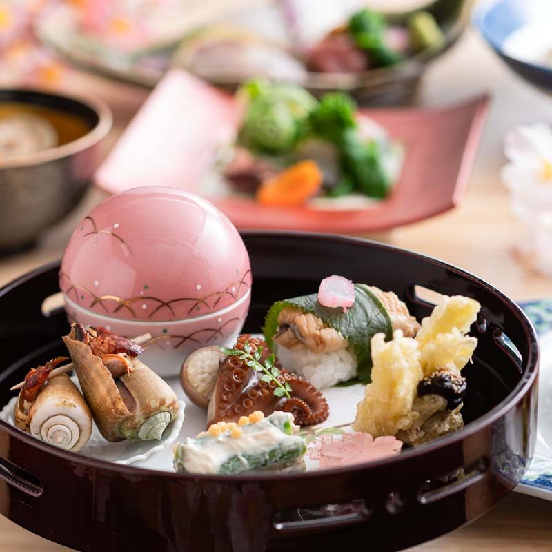 Japanese-cuisine-dinner