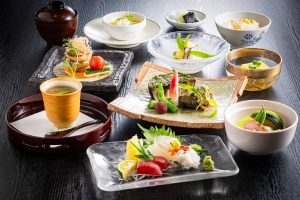 ANAクラウンプラザホテル松山雲海の季節の会席料理