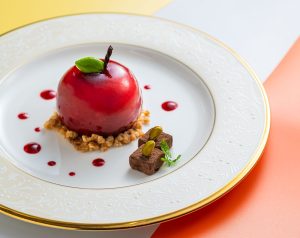 ANAクラウンプラザホテル松山のコラボケーキ