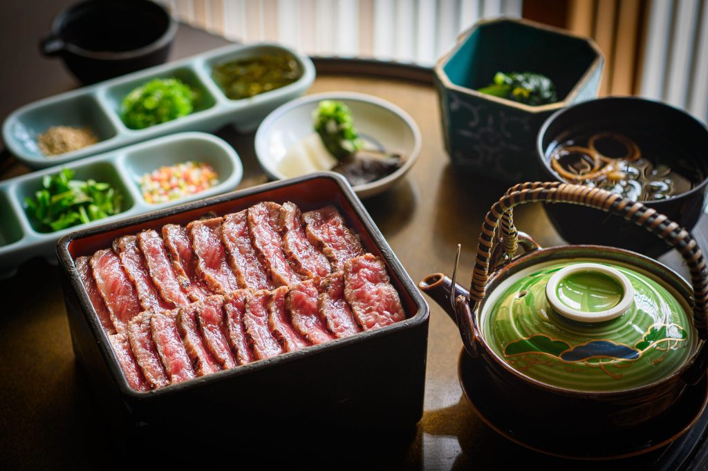 ANAクラウンプラザホテル松山雲海の和牛肉まぶし