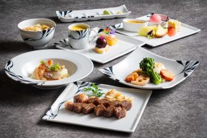 ANAクラウンプラザホテル松山鉄板焼石鎚の年末年始ディナー