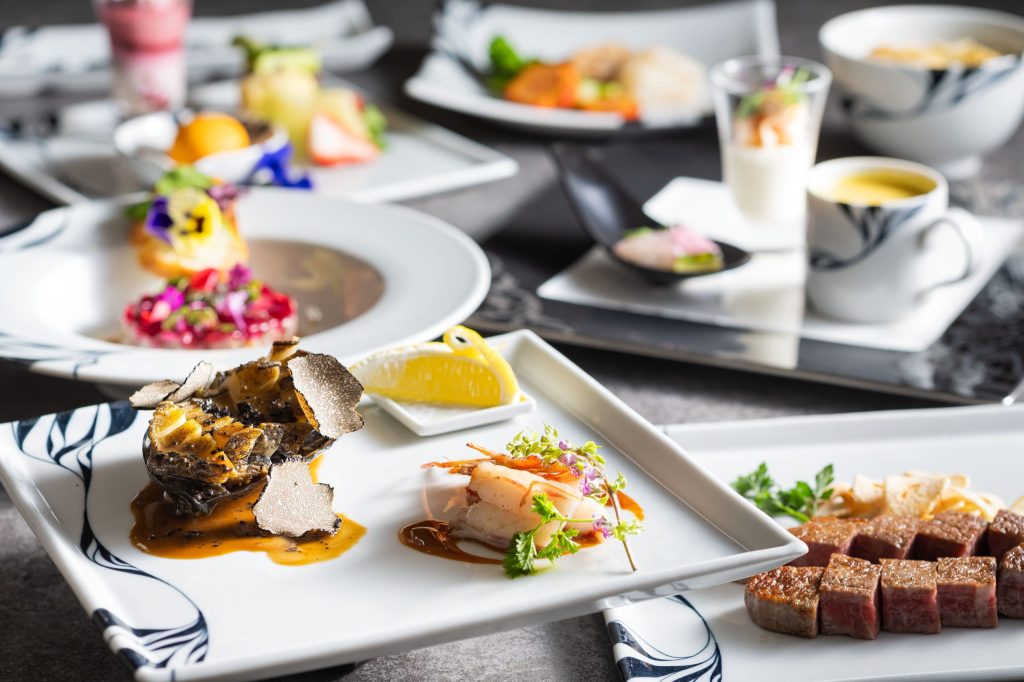 ANAクラウンプラザホテル松山鉄板焼石鎚の年末年始ディナー